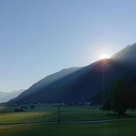 Ferienhaus Lechtaler Alpen Bach  Esterno foto