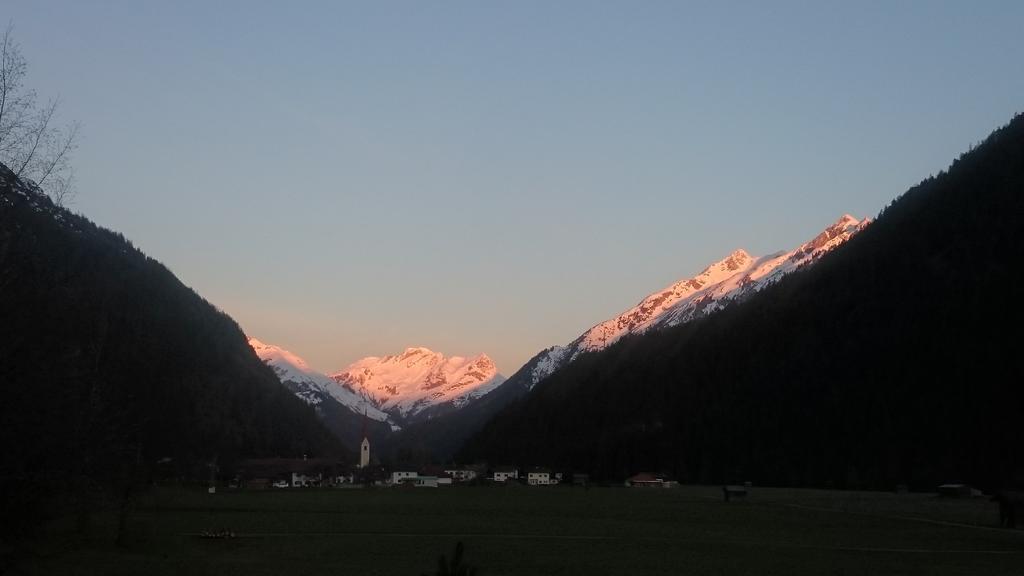 Ferienhaus Lechtaler Alpen Bach  Esterno foto